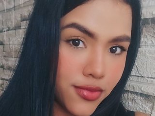 Chat video erotica Bicky24