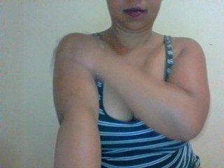 Fotografie big-ass-sexy hello guys!! flash 20 tkn,naked 60 tkn,Take me to Private Chat and I’m all yours