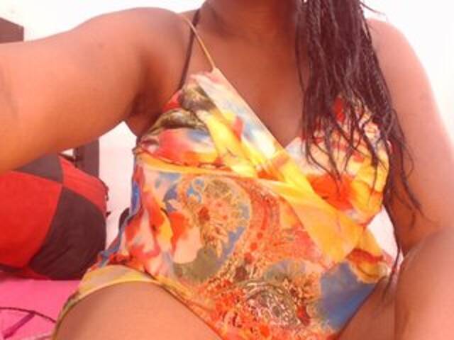 Screenshot di trasmissione BigBustyBlack