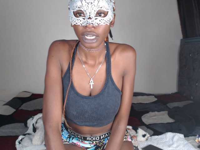 Screenshot di trasmissione Blaq-betty