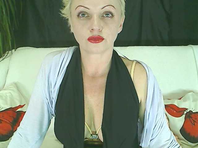 Screenshot di trasmissione BlondySquirt
