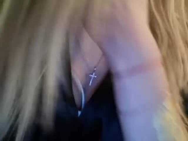 Screenshot di trasmissione Aksiniyaa