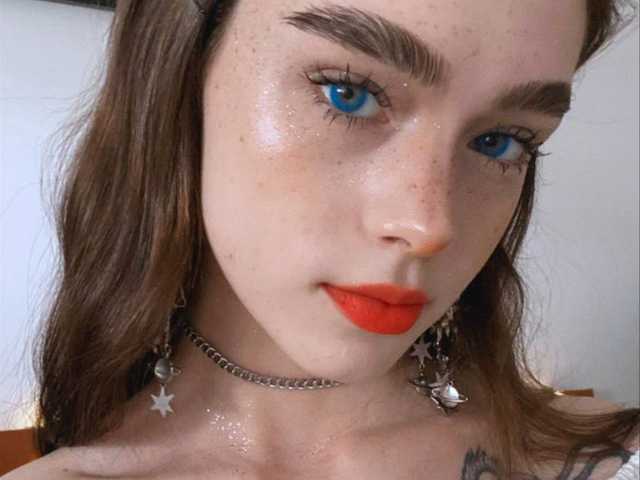 Foto del profilo BrokenDoll666