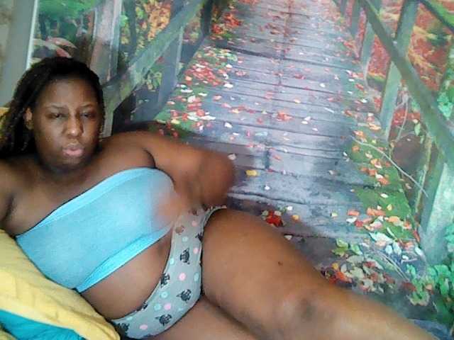 Fotografie bubbliciousbb #bbw #ebony #new #squiter #mature #lushon