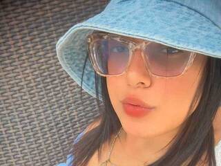 Chat video erotica CamilaNaughty