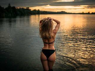 Chat video erotica camillesaenzz