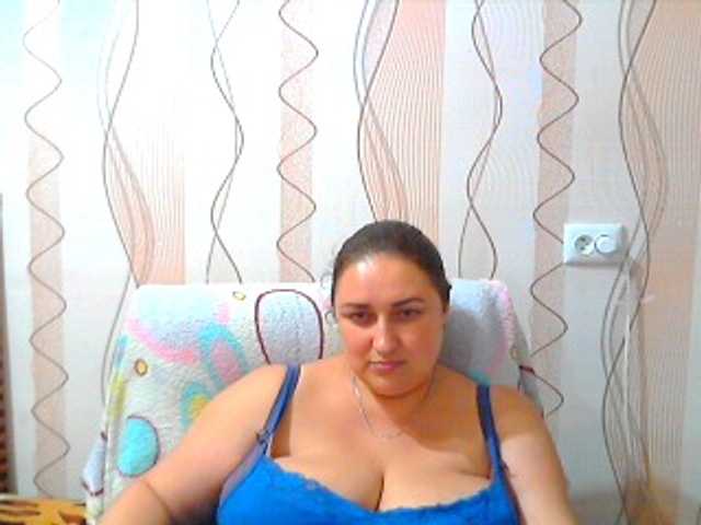 Fotografie CandyHoney if you like me I show you my breasts in a bra !!!!!