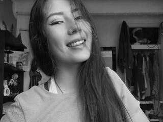 Chat video erotica Carolinexxx-1