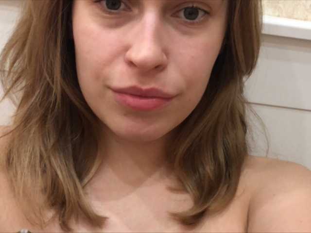 Screenshot di trasmissione Cherry_Love