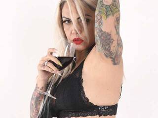 Chat video erotica inkfemme