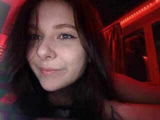 Chat video erotica Chloe-Loyal