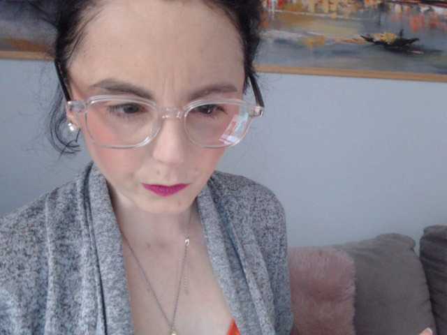 Fotografie cleophee NO TIPS IN PM: friends 3 assfeet 20 boobs 30 pussy 70 nude 100