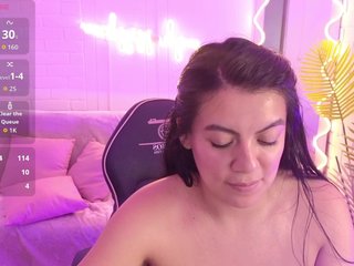 Chat video erotica Coraline-tay
