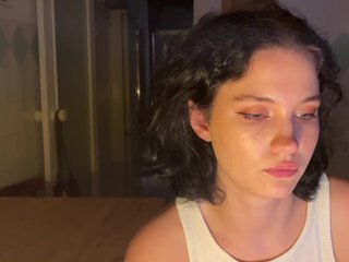 Chat video erotica curlymary