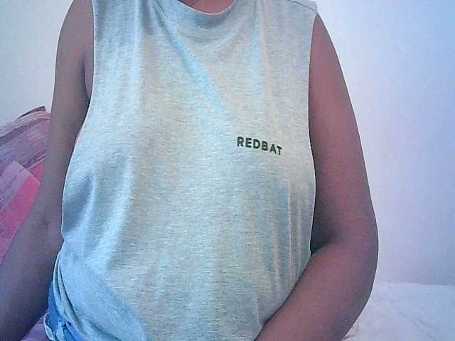 Screenshot di trasmissione curvybootyx