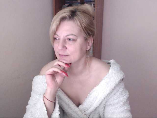 Fotografie BeautyMilf Hello, LOVENSE LUSH ON /pussy/boobs/smile/PM-10/Tits-60/Ass-70/ Stand up-80/watch your cam 188/Topless-600/Naked-888/Play-1010/Play toy-1800