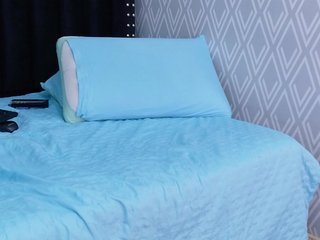 Chat video erotica cutepetitee