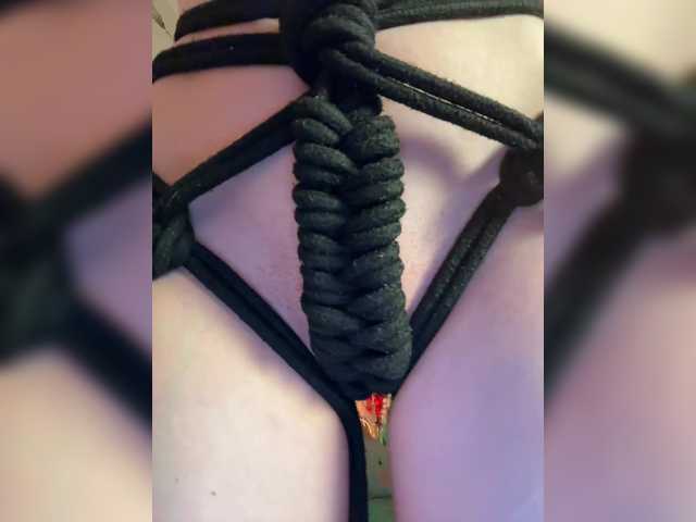 Screenshot di trasmissione WednesdayFridayAddams