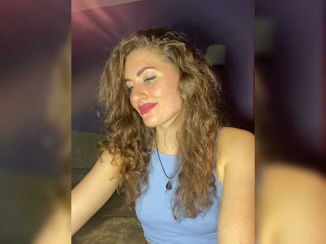 Screenshot di trasmissione KaroLine_mua