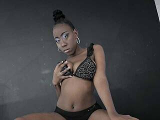 Chat video erotica DanielaKiston