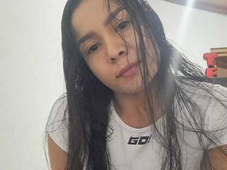 Chat video erotica daniella-cassidy