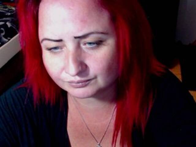 Screenshot di trasmissione KinkyDomina