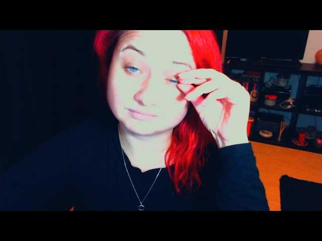 Screenshot di trasmissione KinkyDomina