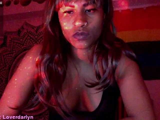 Fotografie YourDarlyn420 Hey new girl here. Join me. Lovense on!