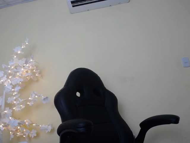 Screenshot di trasmissione DEVANY-REY