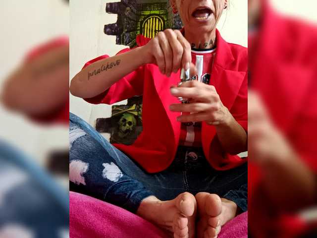 Screenshot di trasmissione SexyMilfMom4VOYERS