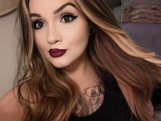 Chat video erotica Doll4Sir