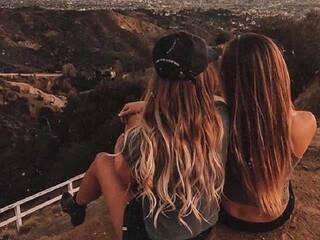 Chat video erotica Dreamy-Duo