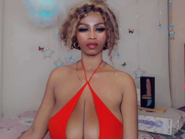 Fotografie EBONY-GODDESS naked me completely with the vibrations that wet my pussy ... hello my love I welcome you enjoy kiss #ebony #latina #smoke #pvt #bigboobs