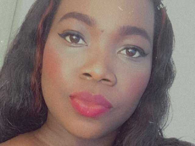 Foto profilo ebony-tanisha