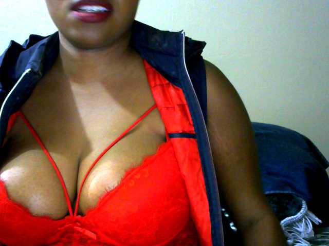 Screenshot di trasmissione EbonyBooty