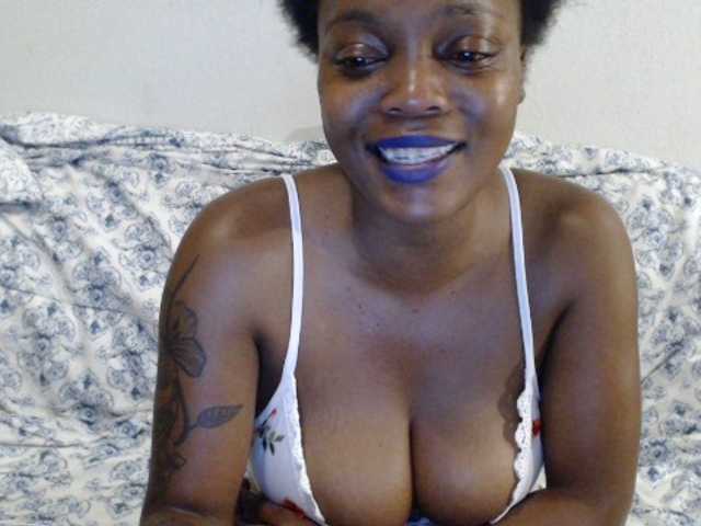 Fotografie Ebonydoll1 #ebony #hairy #boobs[25] #pussy[60] #cumshow[550]