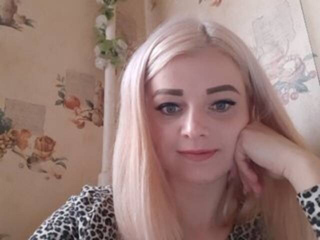 Screenshot di trasmissione ElegantBlonda