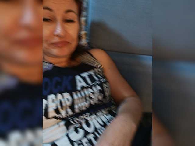 Screenshot di trasmissione Ellie_