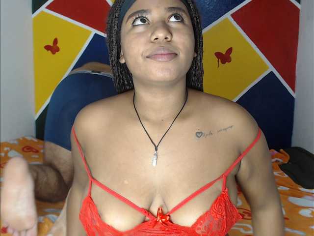 Screenshot di trasmissione ElenaThreesom