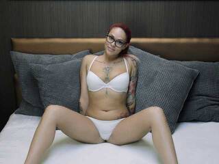 Chat video erotica ElinaRubels