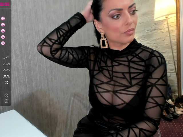 Screenshot di trasmissione ElisaBaxter