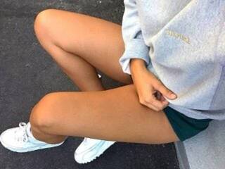 Chat video erotica EllaShinee