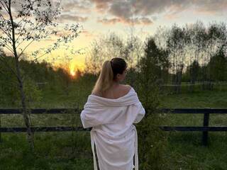 Chat video erotica Emaleena