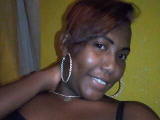 Chat video erotica Emellie