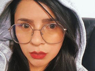 Chat video erotica EMILI-EVANS