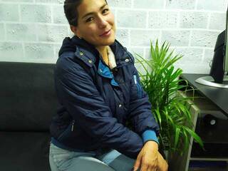 Chat video erotica emili-mac