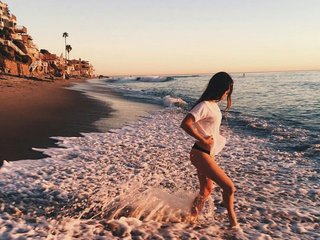 Chat video erotica Emily-64