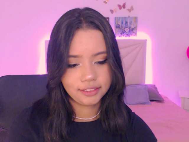 Screenshot di trasmissione EmilyBloop
