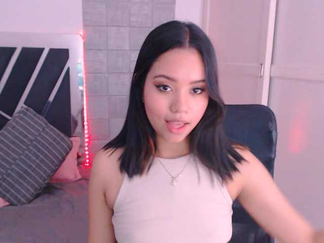Screenshot di trasmissione EmilyBloop