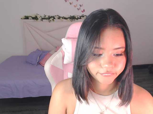 Screenshot di trasmissione EmilyBloop
